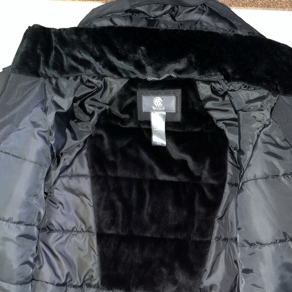 Champion jacket - Picture 5 of 9